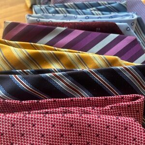 Lot of 14 men’s ties- Brioni, Canali,Donahue, Michael Kors,etc value $1300+